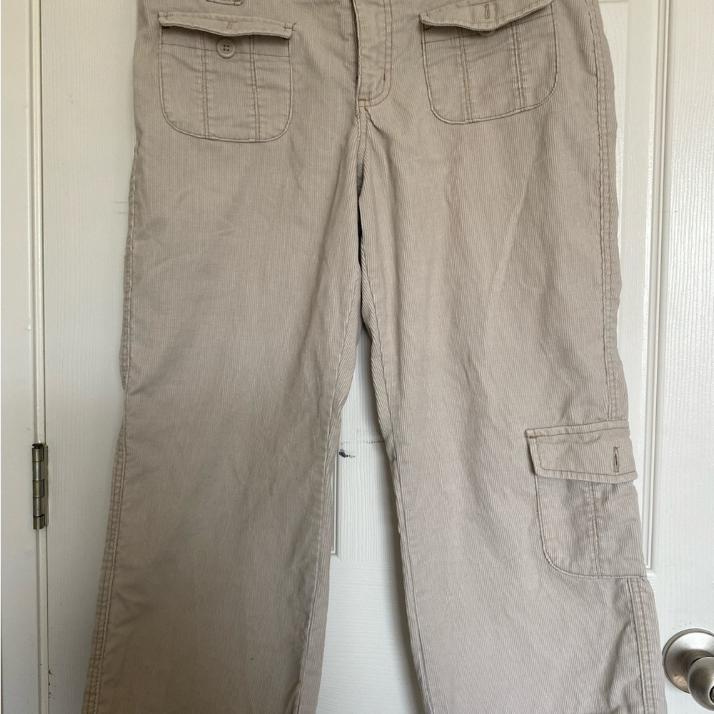 Beige Low-Waisted Cargo Pants